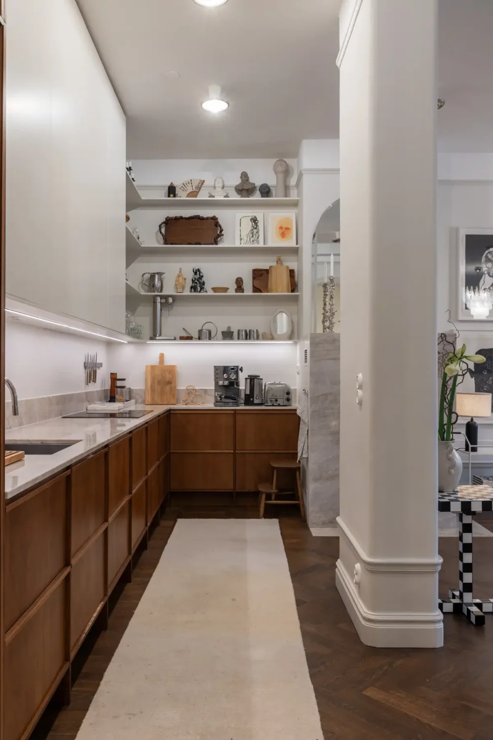 A Stylish and Luxurious Renovated Townhouse in Stockholm 8 renovated-19th-century-townhouse-stockholm