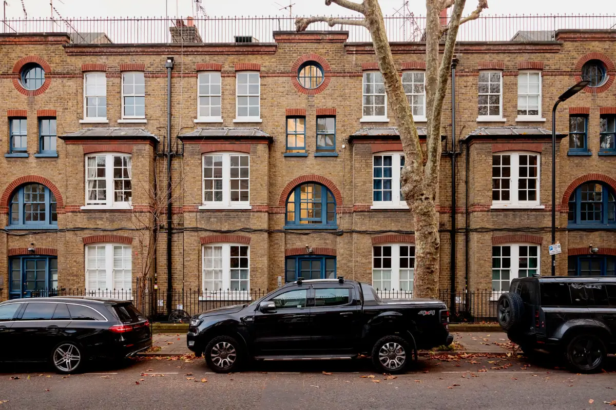 A Serene Ground-Floor Victorian Apartment in London 19 small-19th-century-apartment-london