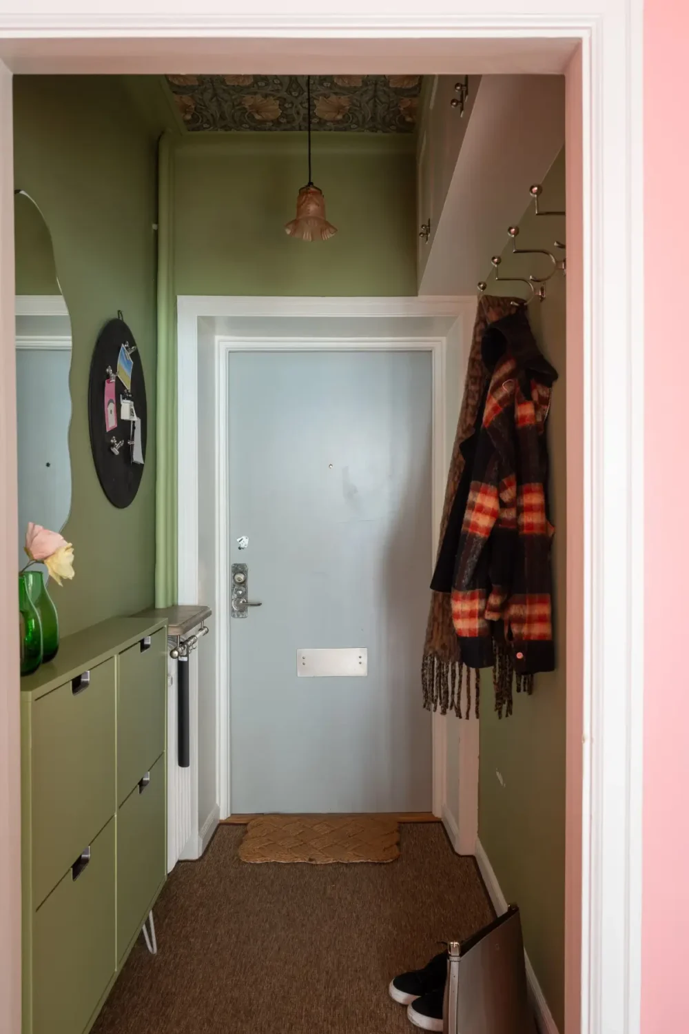 A Pink Living Room in a Colorful 1920s Apartment in Stockholm 16 small-stockholm-apartment-pink-living-room-nordroom
