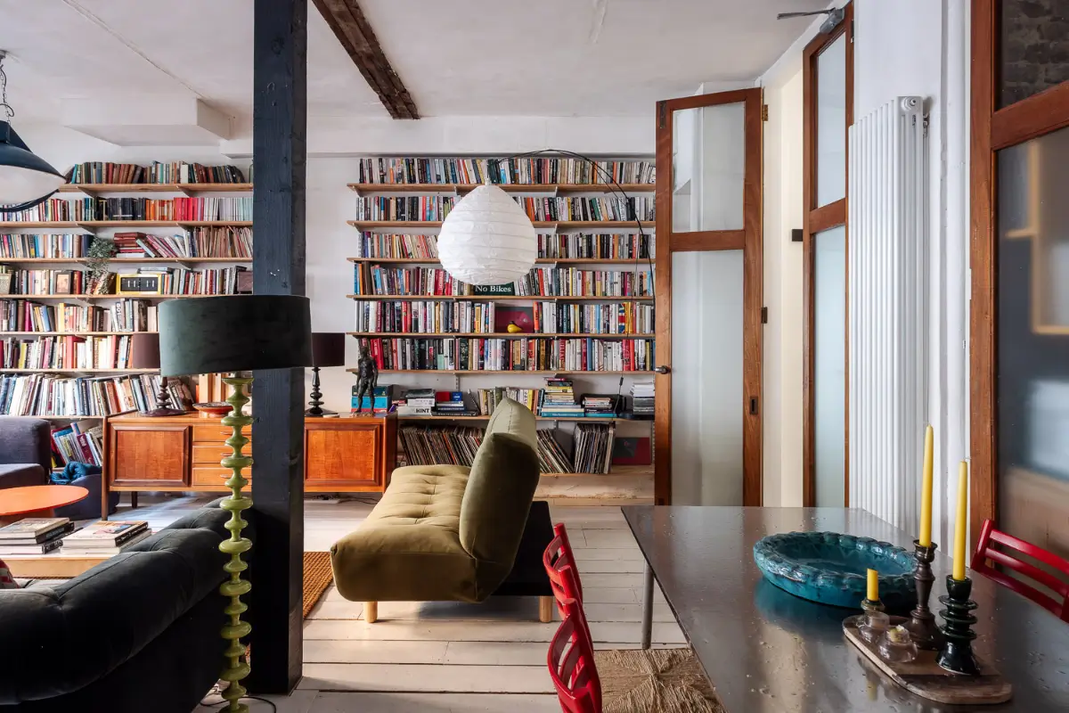 A Victorian Mews House with a Former Greenhouse Turned Into A Dining Room 4 victorian-mews-house-england