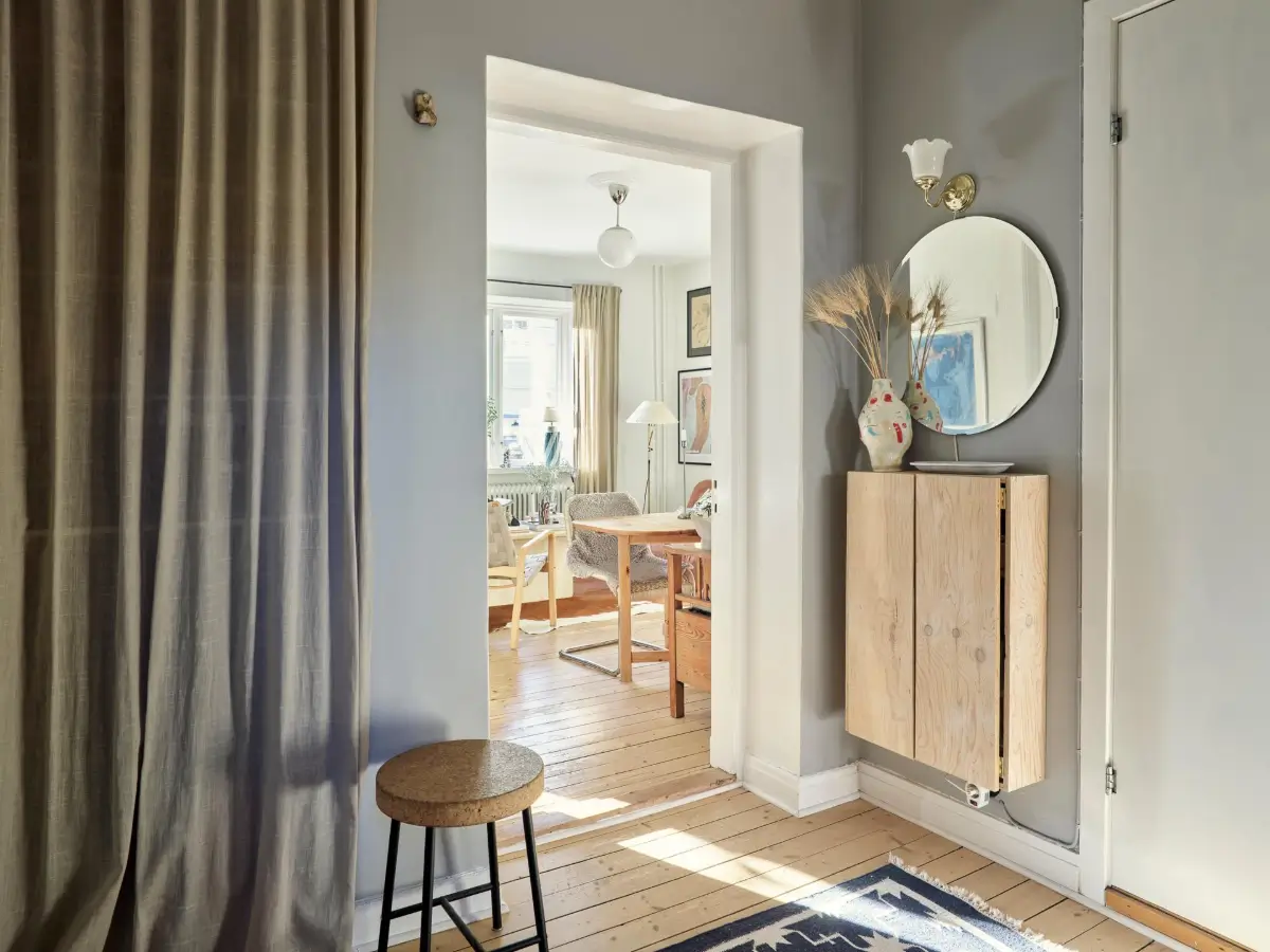 Wooden Floor and a Bistro-Style Kitchen in a Swedish 1930s Apartment 14 art-renovated-kitchen-cozy-small-1930s-apartment-sweden-nordroom