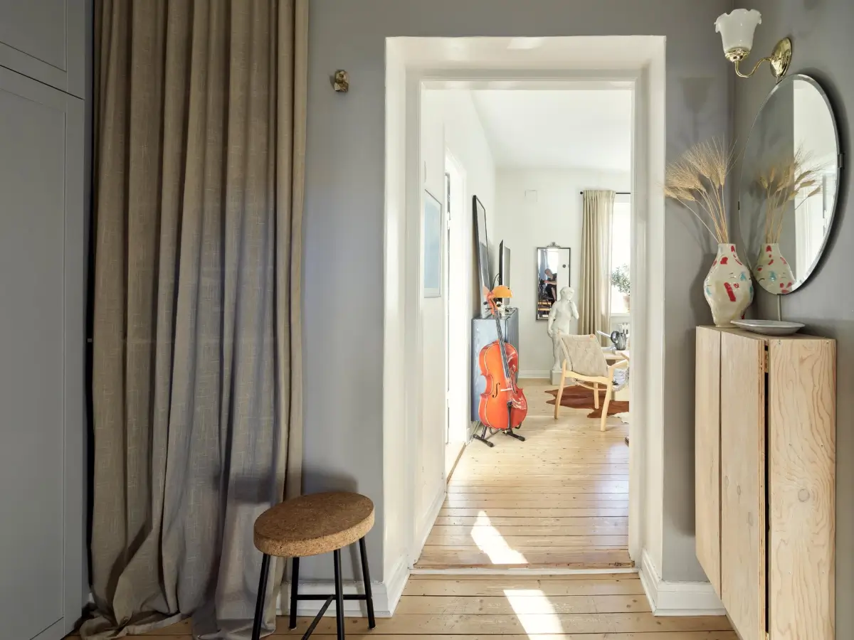 Wooden Floor and a Bistro-Style Kitchen in a Swedish 1930s Apartment 25 art-renovated-kitchen-cozy-small-1930s-apartment-sweden-nordroom