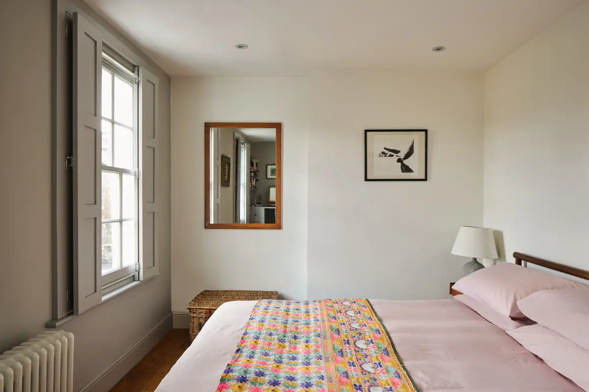 Bespoke Joinery and Open-Plan Spaces in a Victorian Townhouse 20 bespoke-joinery-period-features-renovated-Marylebone-townhouse-nordroom