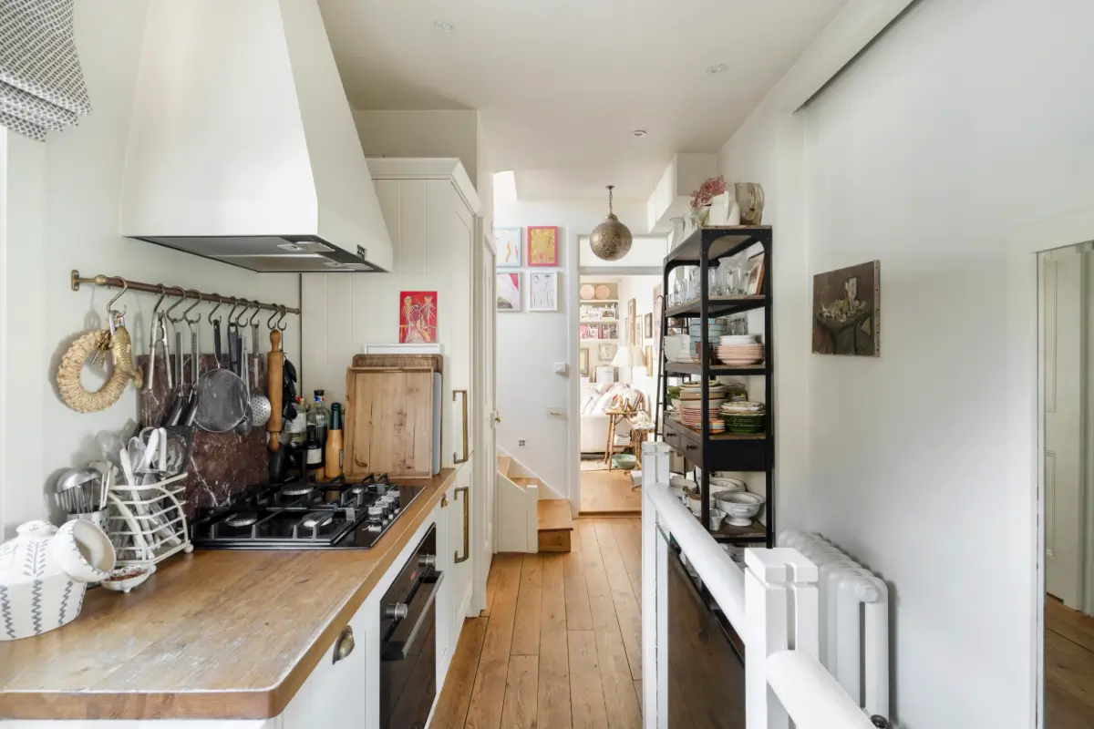 A Charming Victorian Duplex Apartment with a Roof Terrace 5 charming-victorian-duplex-apartment-roof-terrace-london