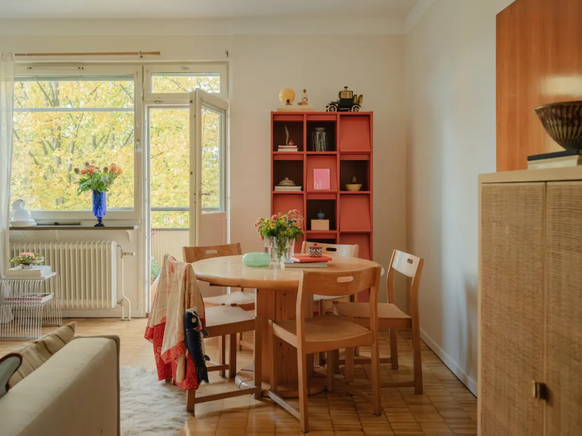 A Colorful 1940s Apartment in Stockholm 2 colorful-1940s-apartment-stockholm-nordroom