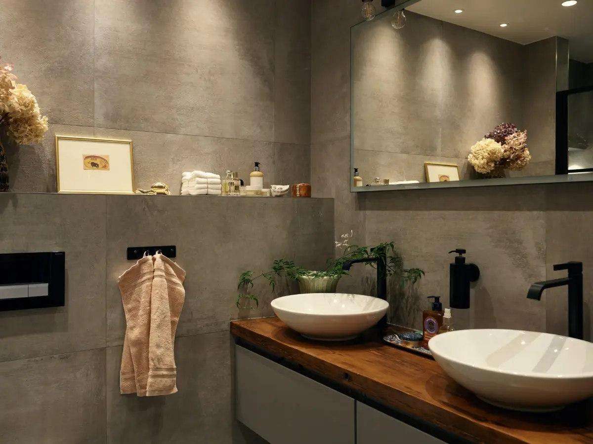 Cozy Spaces in a Renovated Early 20th-Century Apartment in Stockholm 28 cozy-early-20th-century-stockholm-apartment-nordroom