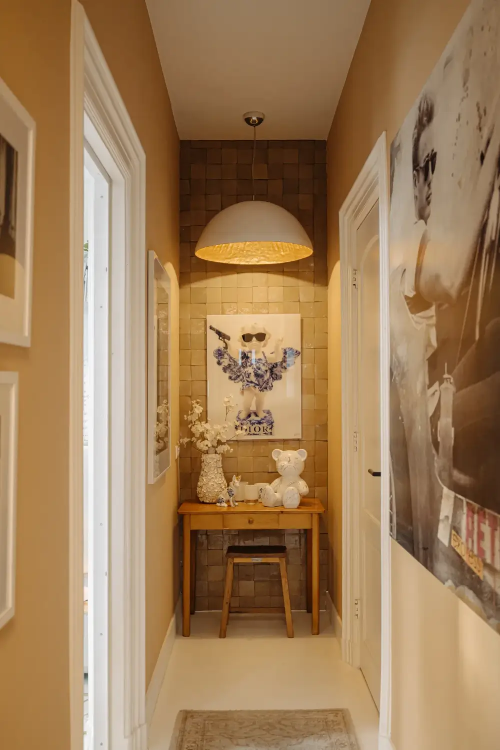 A Bright, Late 19th-Century Corner Apartment in Amsterdam 26 duplex-corner-apartment-amsterdam
