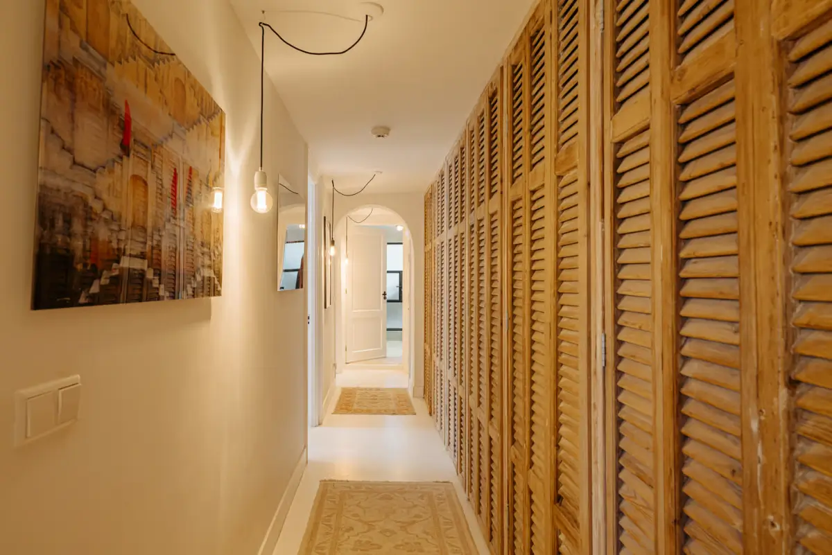 A Bright, Late 19th-Century Corner Apartment in Amsterdam 37 duplex-corner-apartment-amsterdam