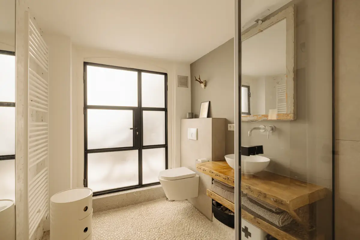 A Bright, Late 19th-Century Corner Apartment in Amsterdam 39 duplex-corner-apartment-amsterdam