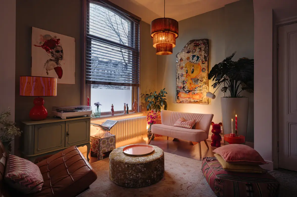 A Bright, Late 19th-Century Corner Apartment in Amsterdam 16 duplex-corner-apartment-amsterdam