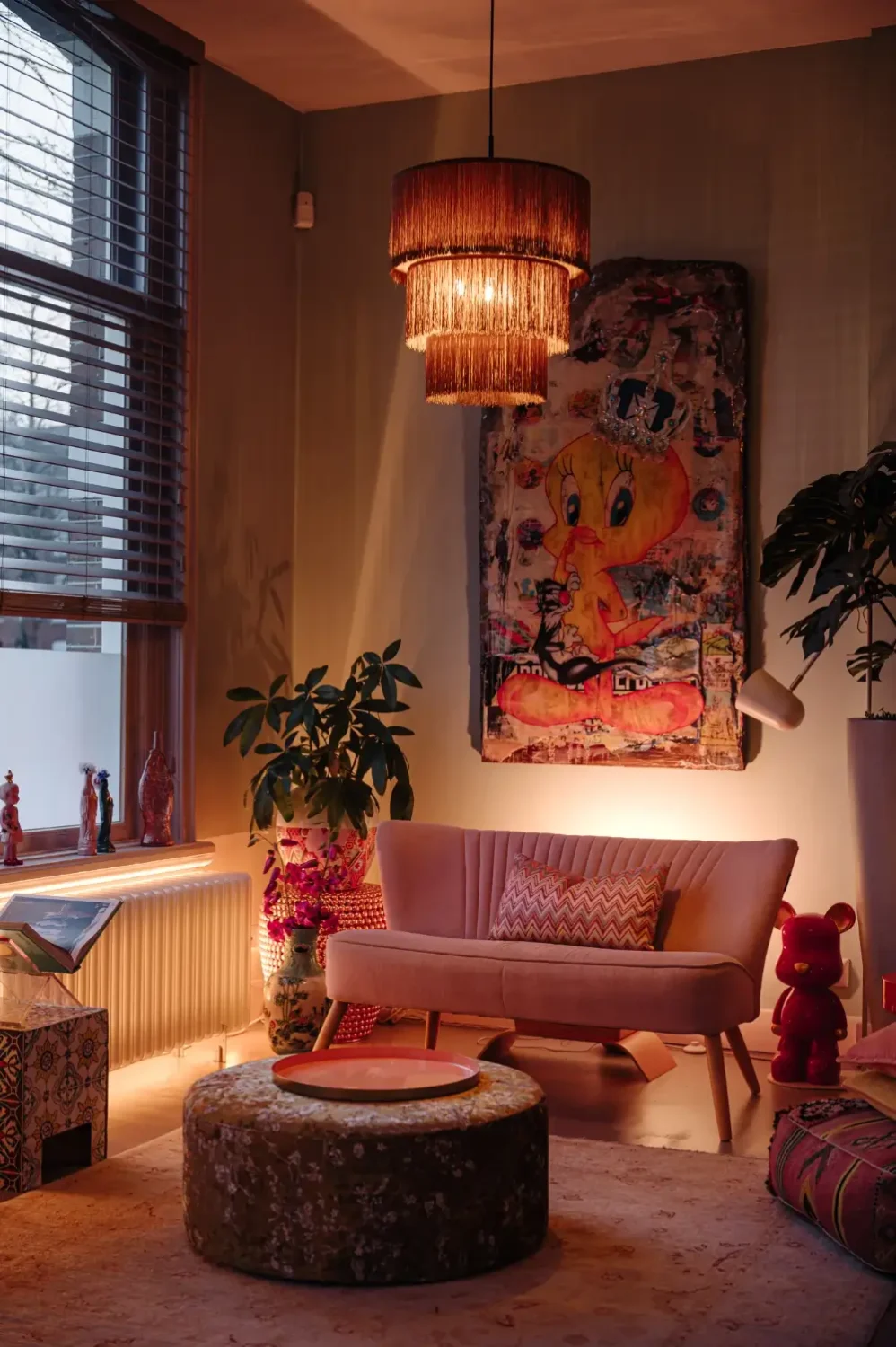 A Bright, Late 19th-Century Corner Apartment in Amsterdam 18 duplex-corner-apartment-amsterdam