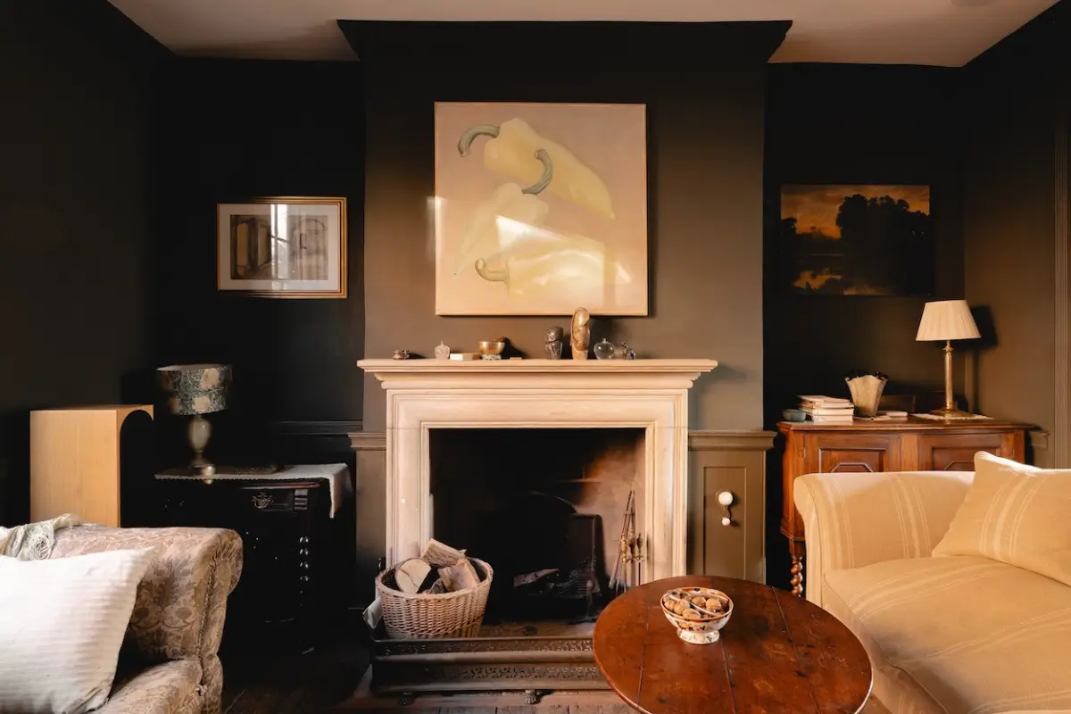 Moody Tones and Warm Light in a Restored East London Georgian Townhouse 8 moody-tones-warm-light-historic-georgian-townhouse-london
