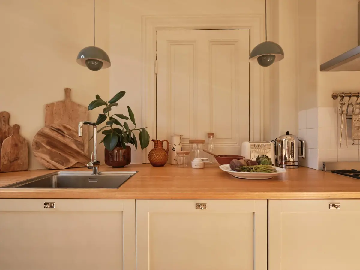Period Details and Soft Colors in a Grand Early 20th-Century Apartment 17 preserved-charm-spacious-stockholm-apartment-nordroom