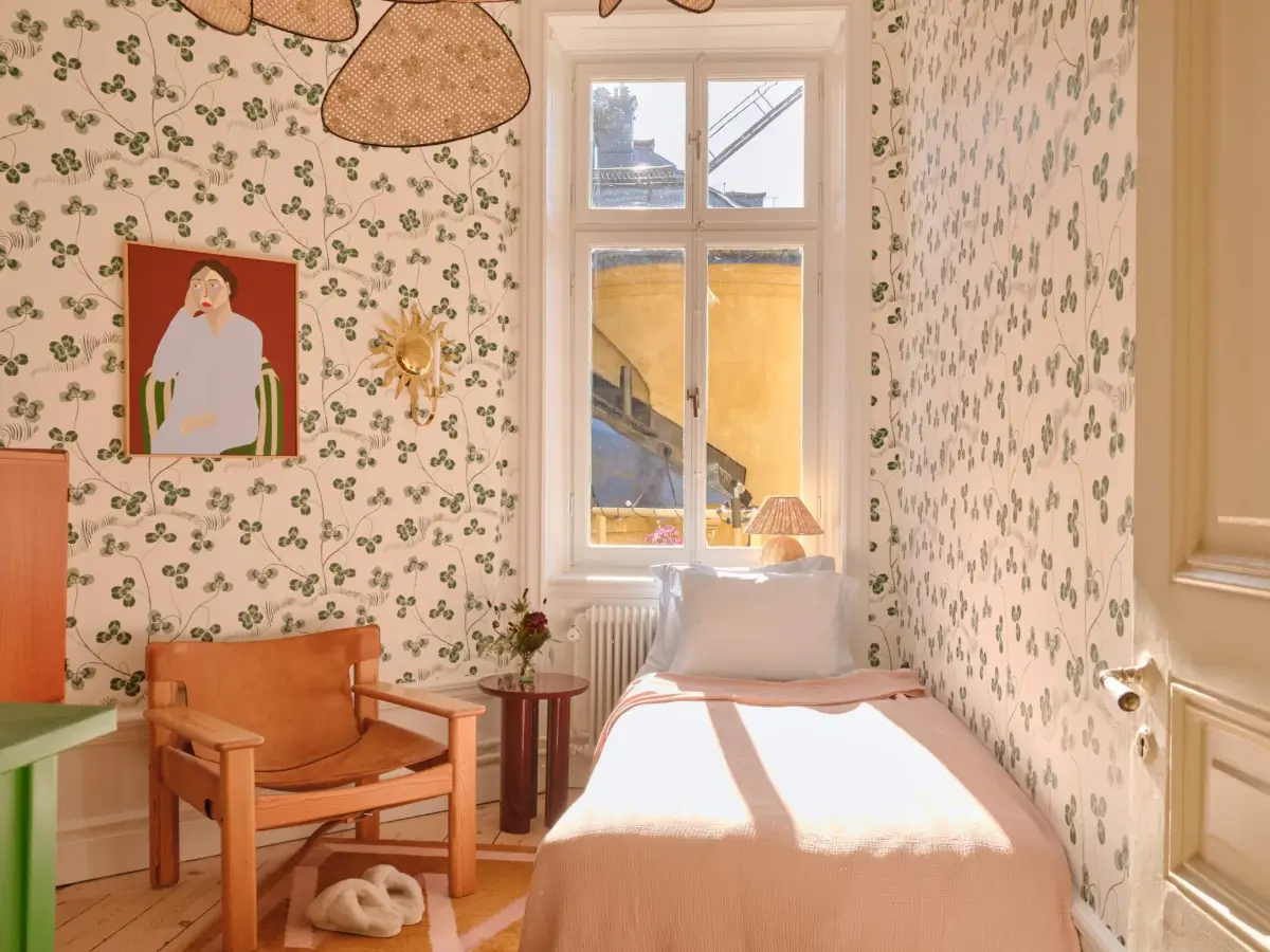 Period Details and Soft Colors in a Grand Early 20th-Century Apartment 29 preserved-charm-spacious-stockholm-apartment-nordroom