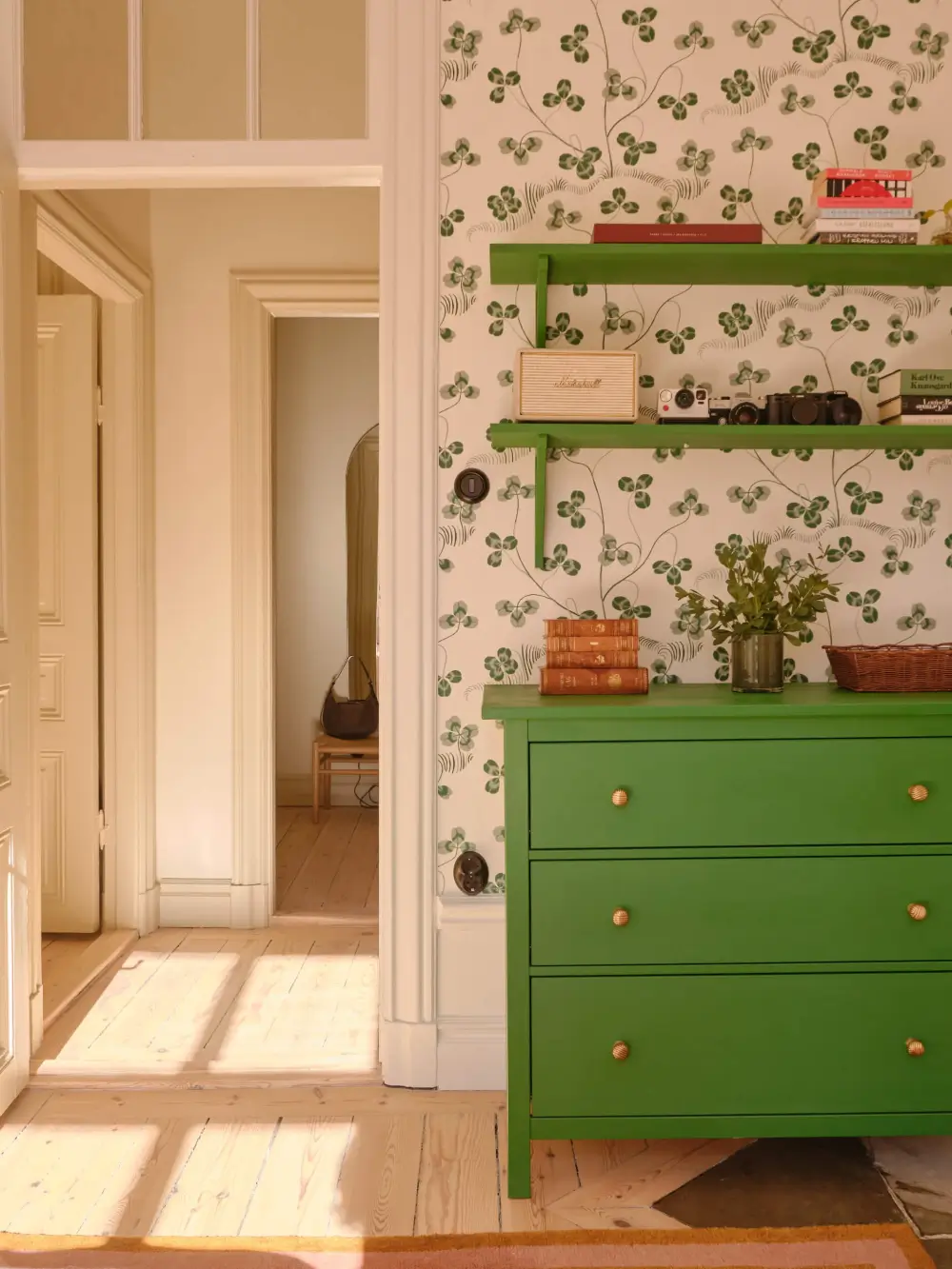 Period Details and Soft Colors in a Grand Early 20th-Century Apartment 31 preserved-charm-spacious-stockholm-apartment-nordroom