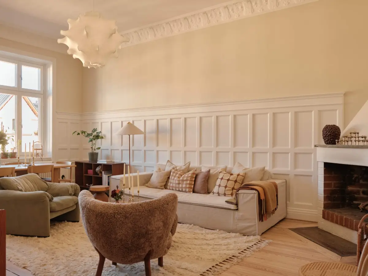 Period Details and Soft Colors in a Grand Early 20th-Century Apartment 3 preserved-charm-spacious-stockholm-apartment-nordroom