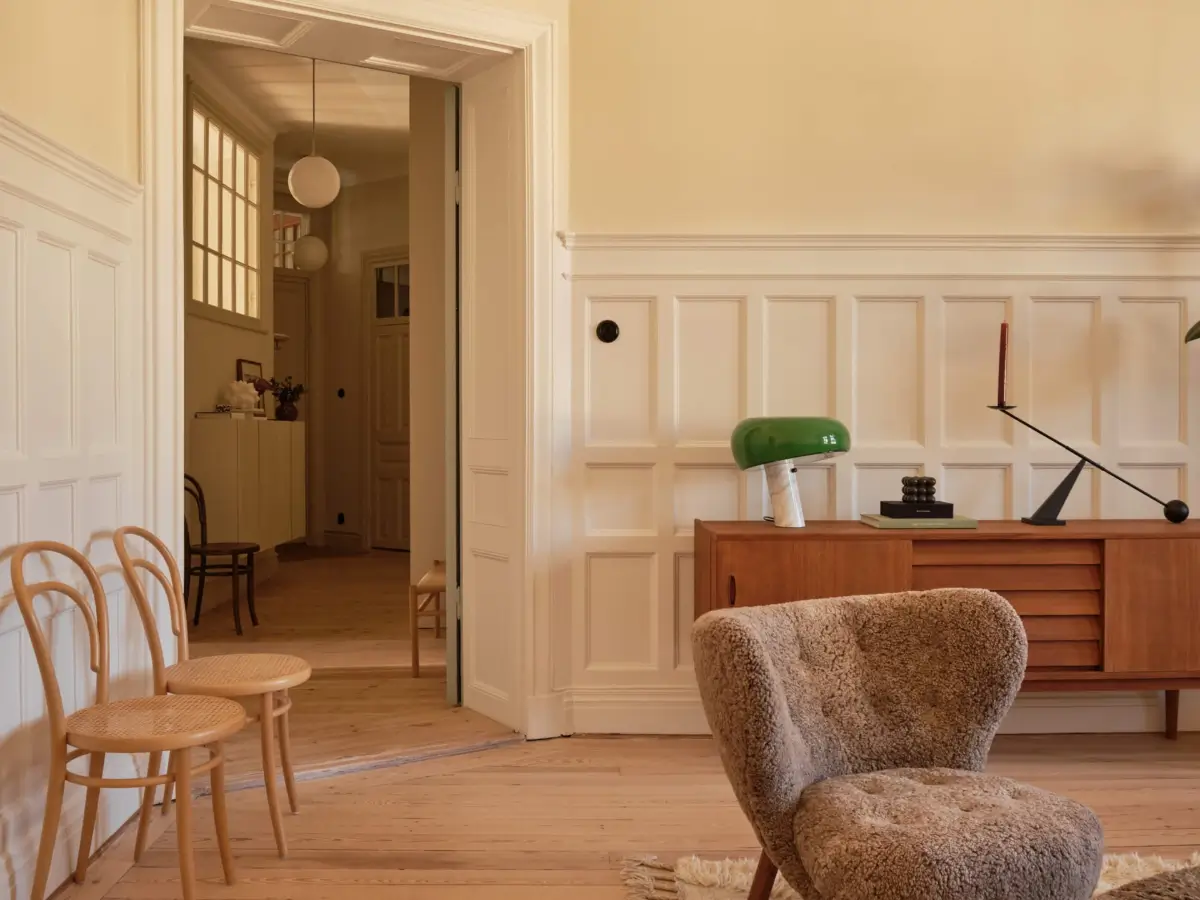 Period Details and Soft Colors in a Grand Early 20th-Century Apartment 11 preserved-charm-spacious-stockholm-apartment-nordroom