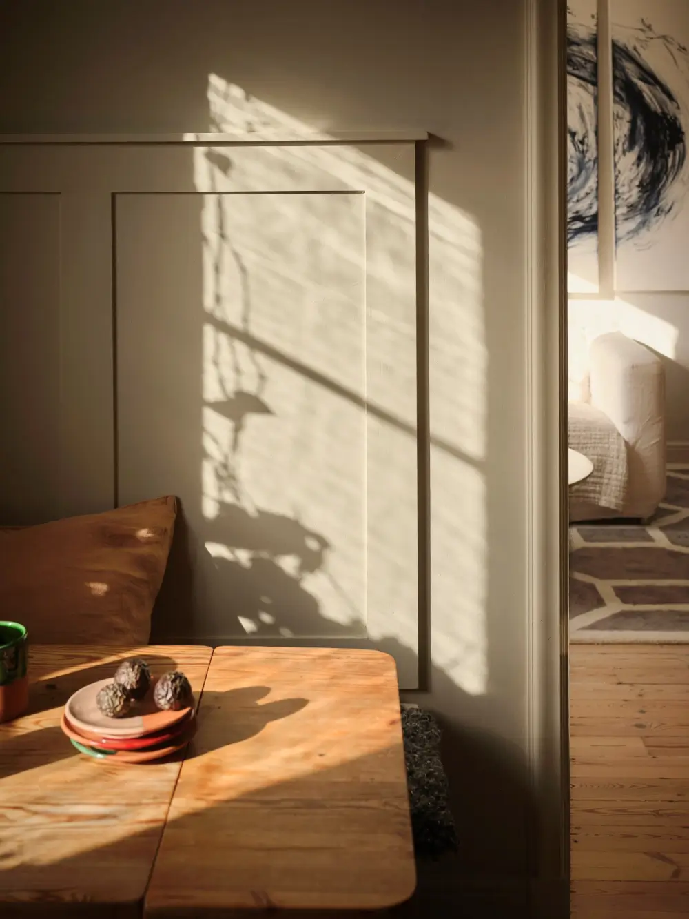 A Serene Studio Apartment with a Beautiful Green Kitchen 17 swedish-studio-apartment-charming-green-kitchen-nordroom