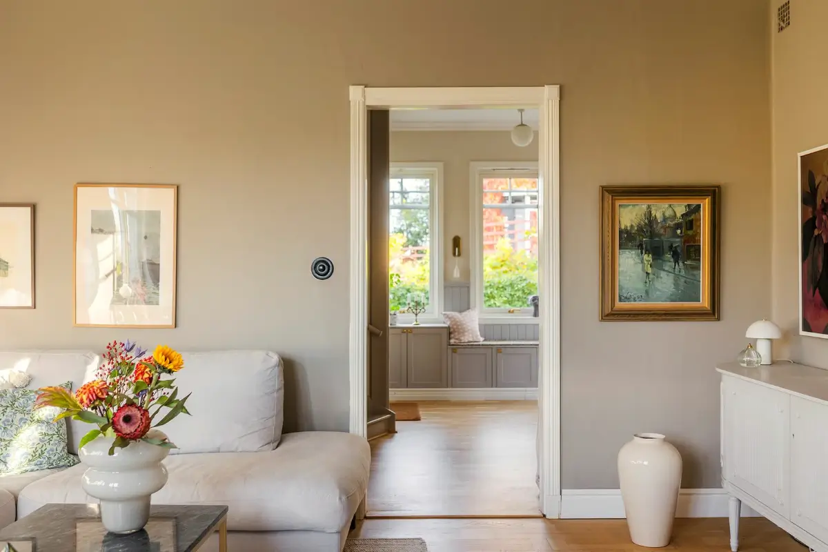 A 1920s Swedish House with a Classic Renovated Bathroom and a Lush Garden 8 1920s-house-renovated-bathroom-pretty-garden-stockholm-nordroom
