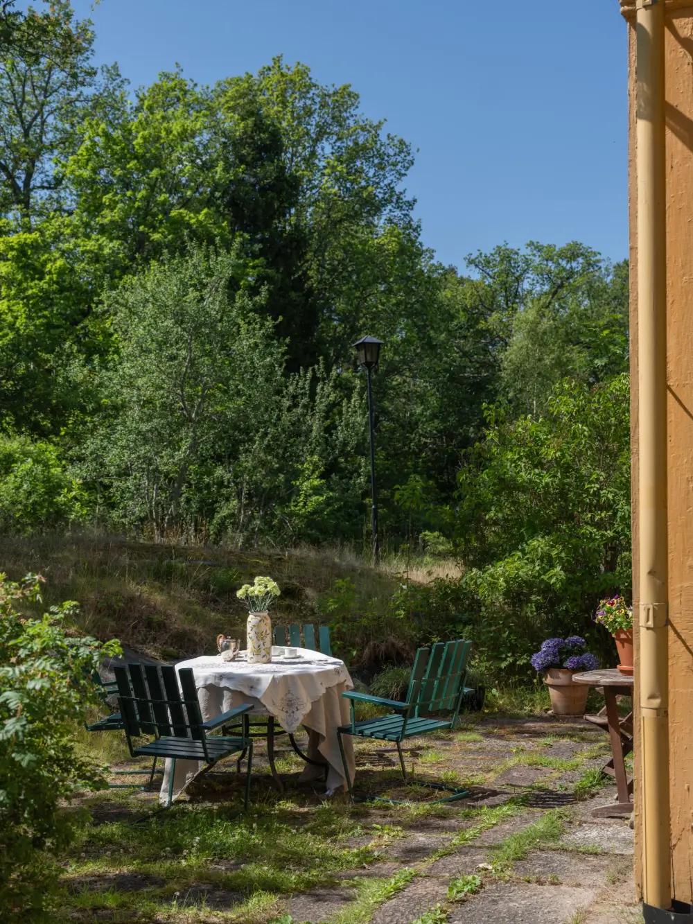 An Idyllic 19th-Century Country House with a Large Garden 20 19th-century-cottage-near-drottningholm-castle-stockholm-nordroom