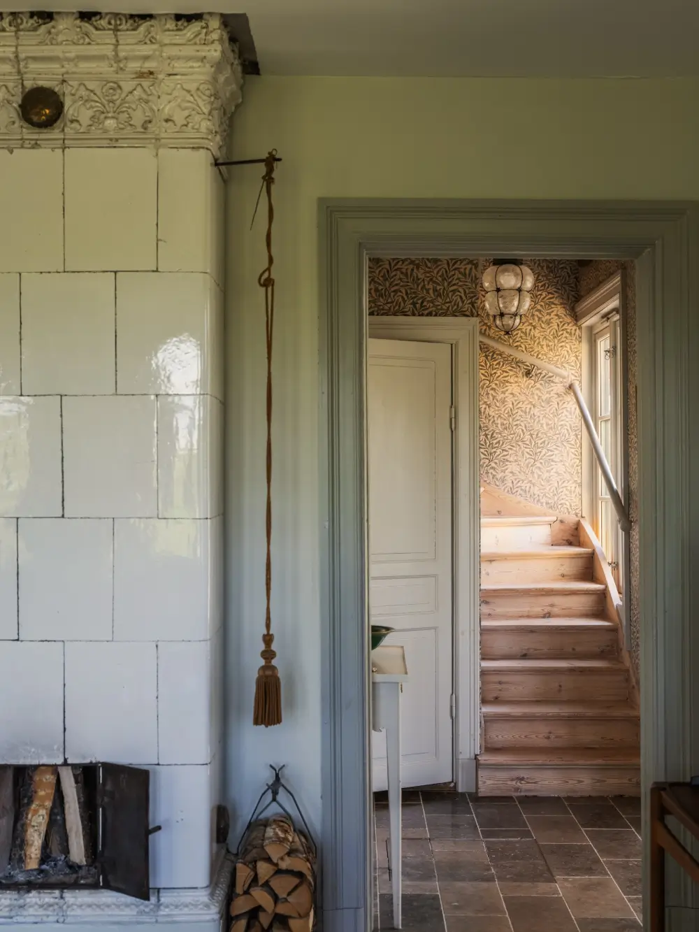 An Idyllic 19th-Century Country House with a Large Garden 23 19th-century-cottage-near-drottningholm-castle-stockholm-nordroom