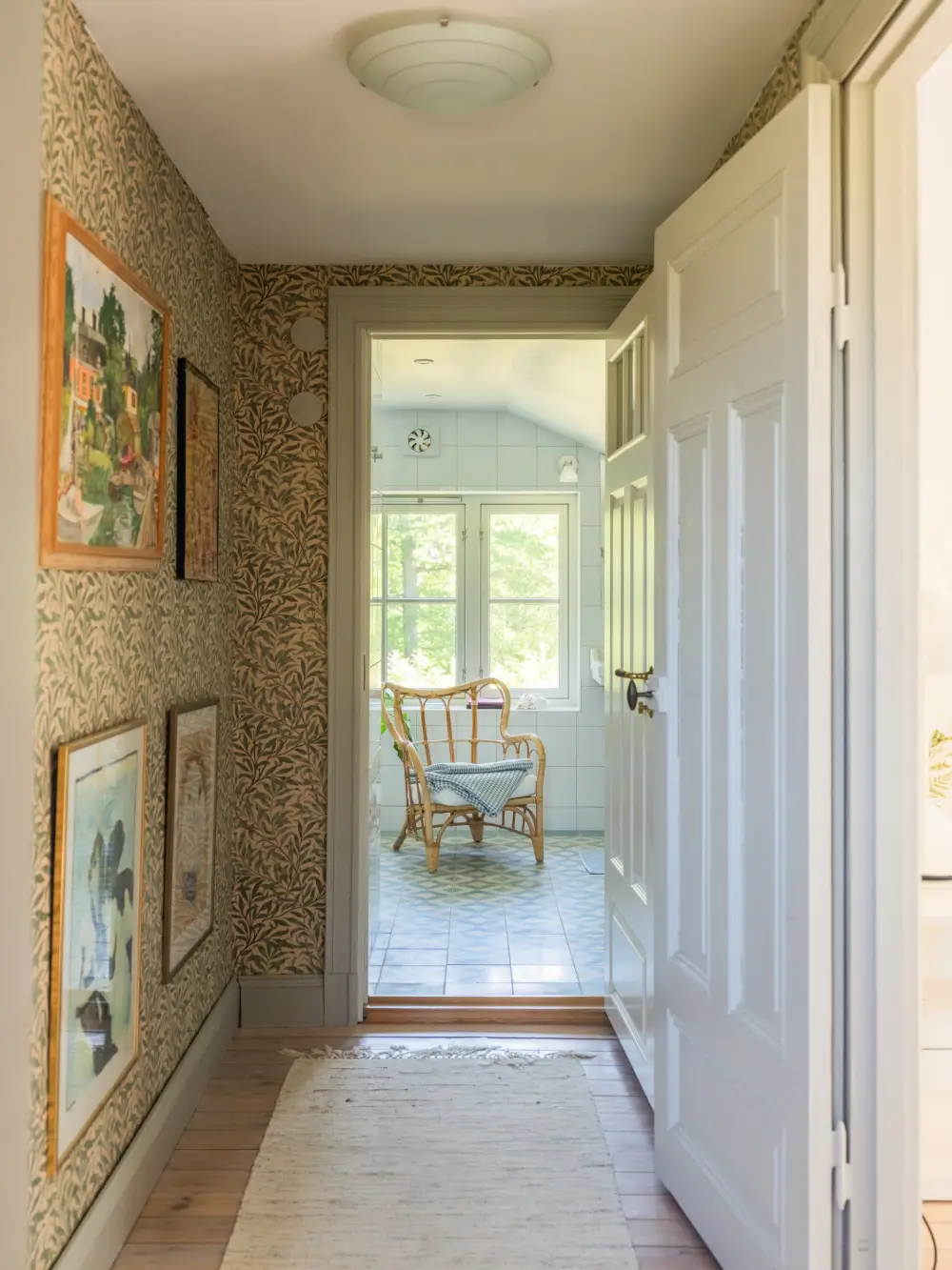 An Idyllic 19th-Century Country House with a Large Garden 38 19th-century-cottage-near-drottningholm-castle-stockholm-nordroom