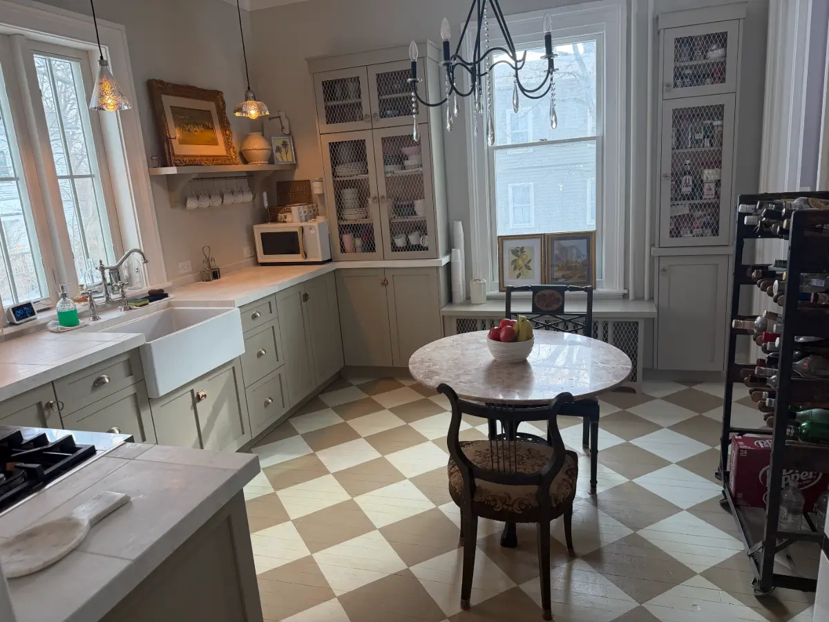 A Thoughtfully Renovated 1884 Victorian Home in Nyack 14 19th-century-renovated-victorian-house-new-york-state-nordroom