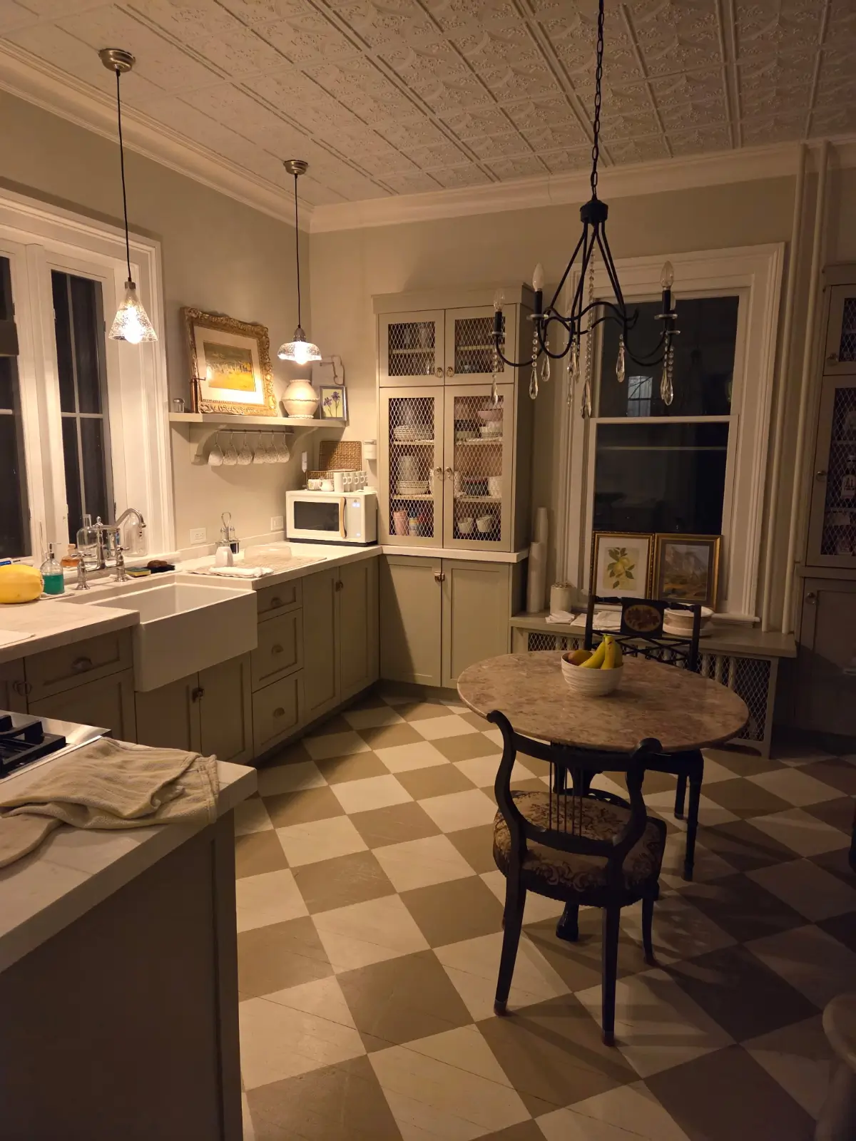 19th-century-renovated-victorian-house-new-york-state-nordroom
