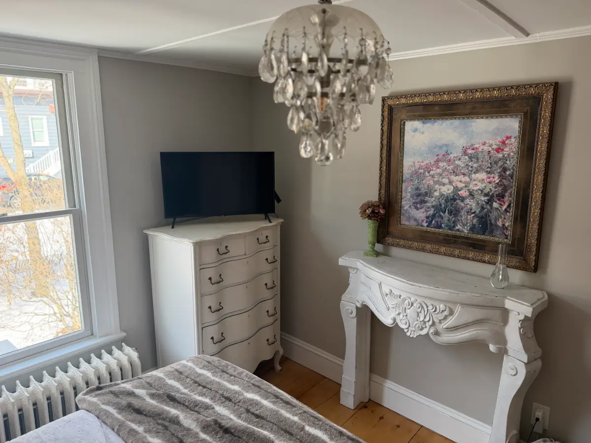A Thoughtfully Renovated 1884 Victorian Home in Nyack 40 19th-century-renovated-victorian-house-new-york-state-nordroom