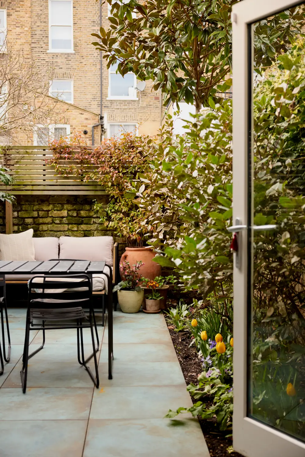 Serene Interiors in a Beautiful Renovated Family Home in London 14 calm-renovated-victorian-terrace-house-london