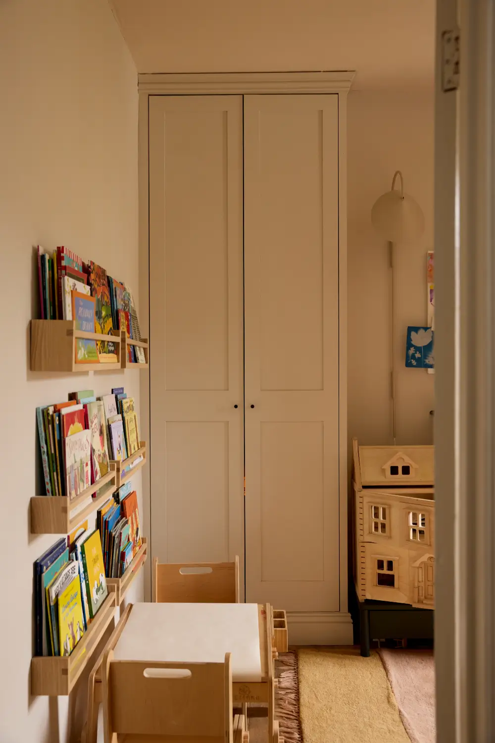 Serene Interiors in a Beautiful Renovated Family Home in London 22 calm-renovated-victorian-terrace-house-london