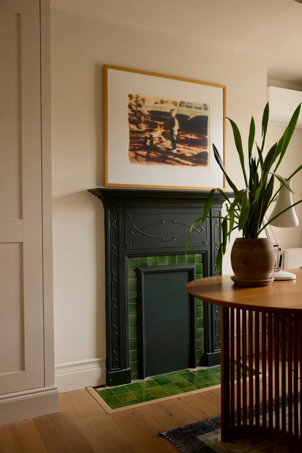 Serene Interiors in a Beautiful Renovated Family Home in London 34 calm-renovated-victorian-terrace-house-london