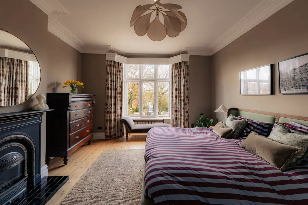 Color, Craft and Character in a Yorkshire Victorian Family Home 13 colorful-victorian-family-home-south-yorkshire-nordroom