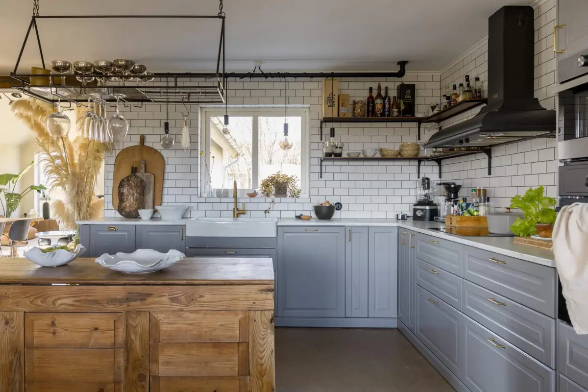 Concrete Floors and a Pitched Ceiling in a South Sweden Country House 7 concrete-floors-natural-materials-south-sweden-home