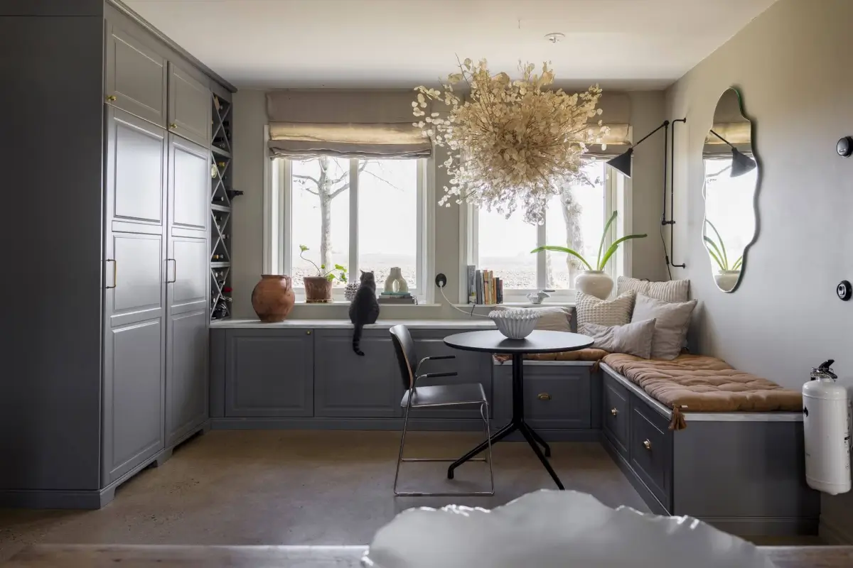 Concrete Floors and a Pitched Ceiling in a South Sweden Country House 8 concrete-floors-natural-materials-south-sweden-home