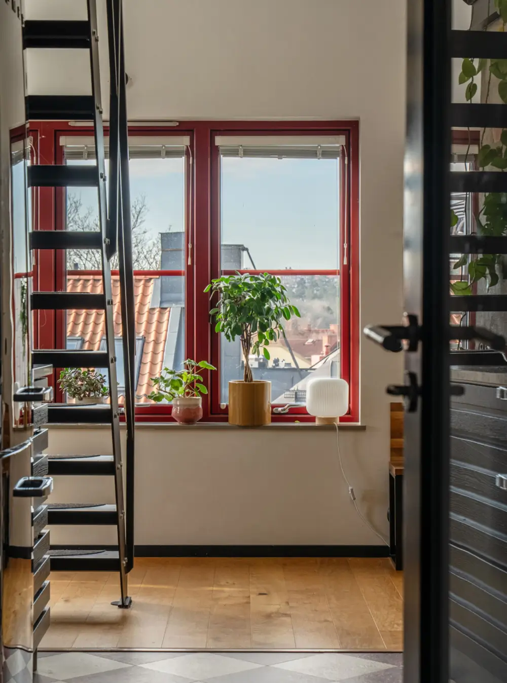 Industrial Elements in a Cozy and Unique Stockholm Loft Apartment 19 cozy-stockholm-loft-apartment-nordroom