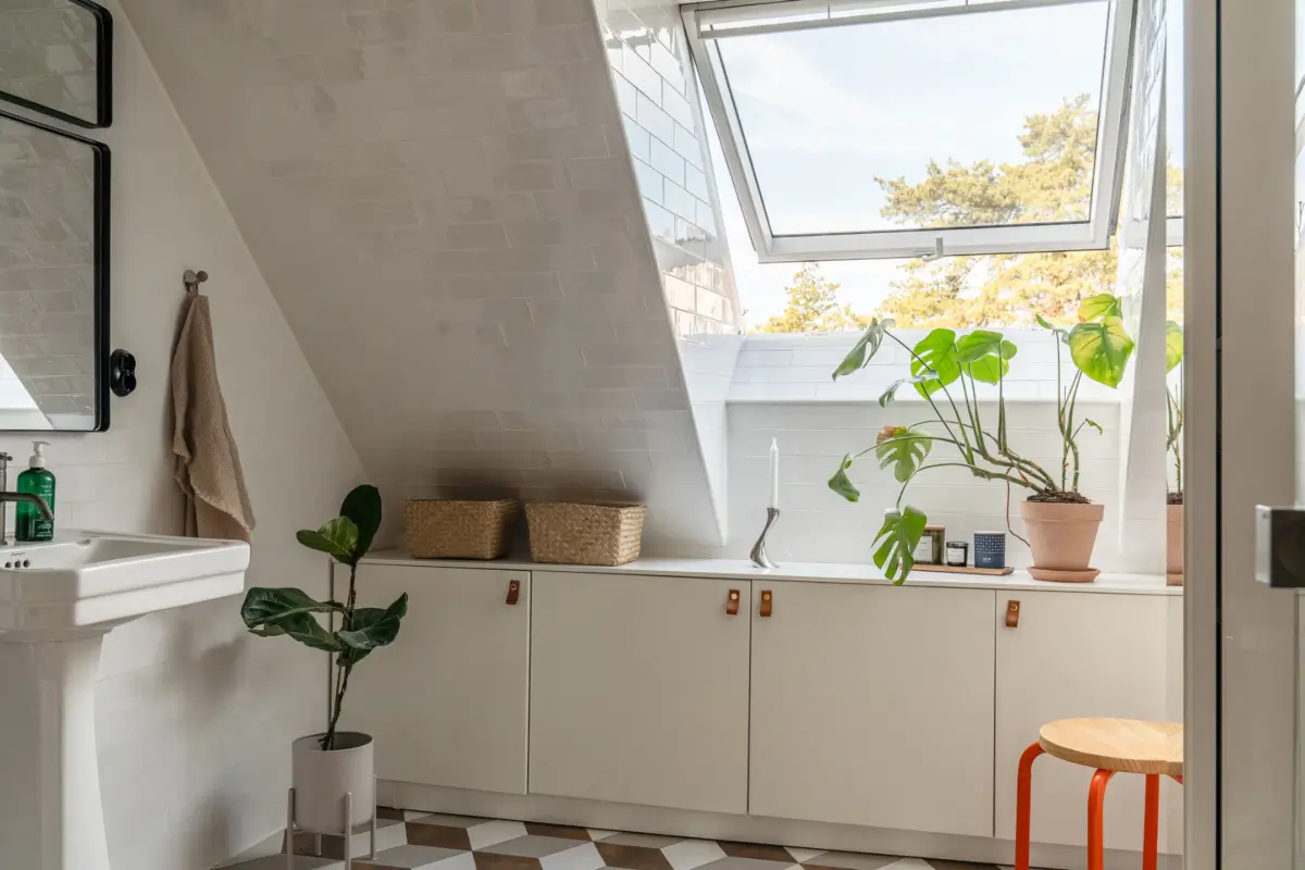 Industrial Elements in a Cozy and Unique Stockholm Loft Apartment 39 cozy-stockholm-loft-apartment-nordroom