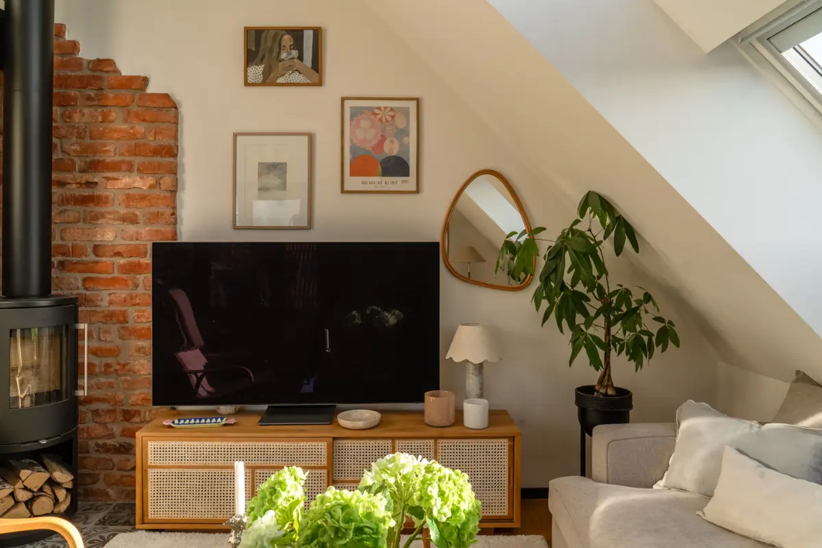 Industrial Elements in a Cozy and Unique Stockholm Loft Apartment 5 cozy-stockholm-loft-apartment-nordroom