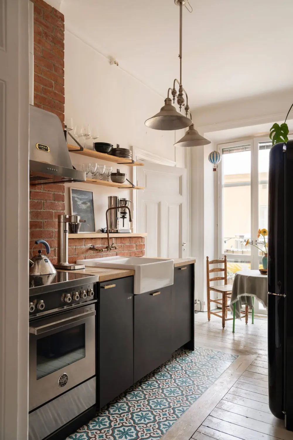Dark Tones and Industrial Elements in a Late 19th-Century Apartment 15 dark-wall-colors-stockholm-apartment