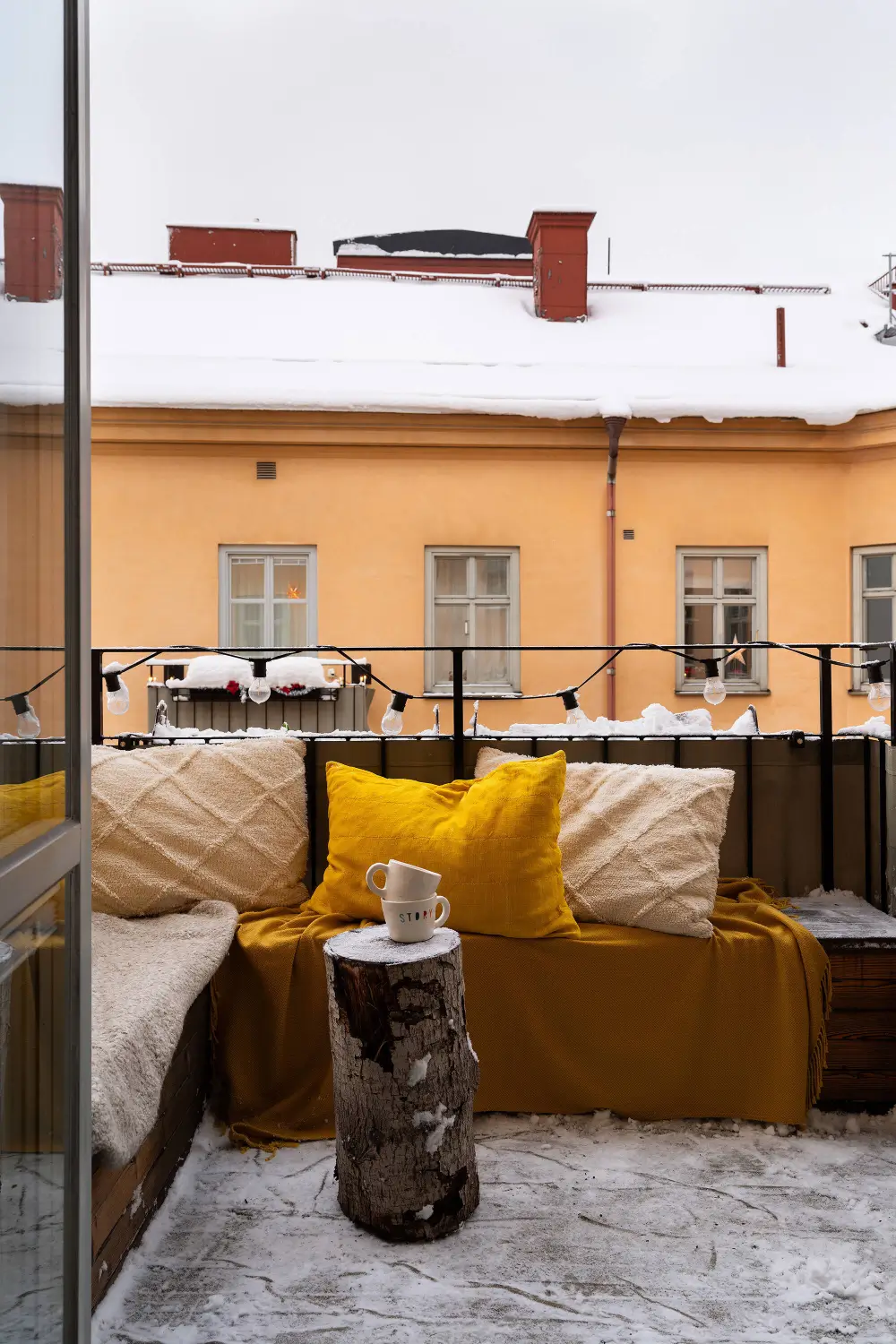 Dark Tones and Industrial Elements in a Late 19th-Century Apartment 19 dark-wall-colors-stockholm-apartment