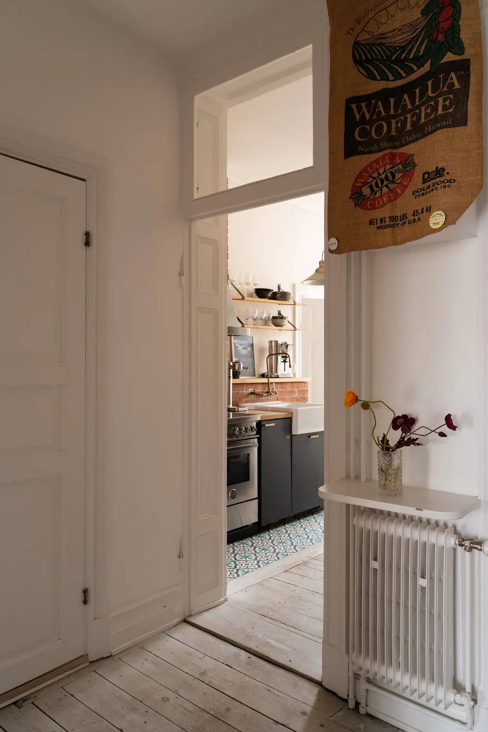 Dark Tones and Industrial Elements in a Late 19th-Century Apartment 12 dark-wall-colors-stockholm-apartment