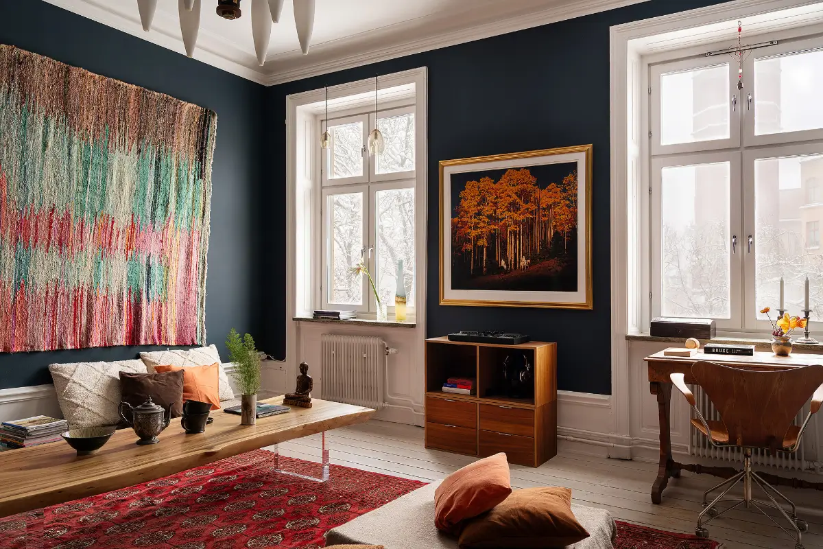 Dark Tones and Industrial Elements in a Late 19th-Century Apartment 4 dark-wall-colors-stockholm-apartment