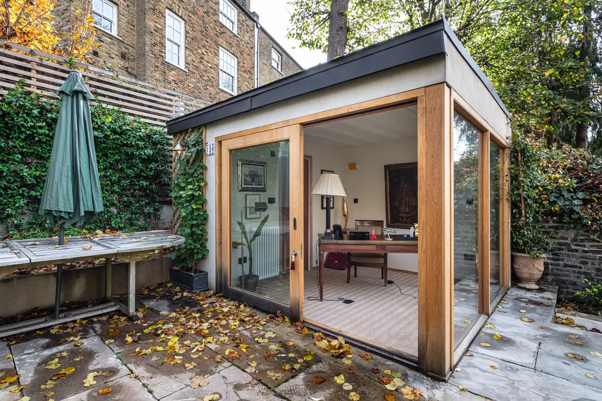 A Modern Extension for a Grand Victorian Family Villa in London 30 extended-renovated-victorian-family-villa-london