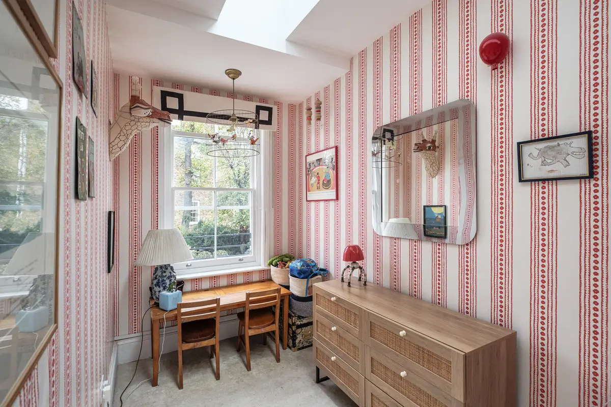 A Modern Extension for a Grand Victorian Family Villa in London 20 extended-renovated-victorian-family-villa-london
