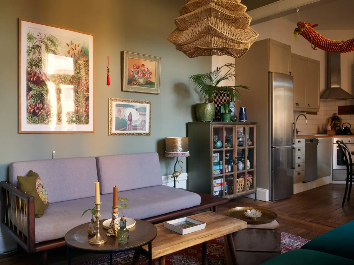 Cozy Spaces and Unique Historical Elements in a Stockholm Apartment 5 historic-character-cozy-one-bedroom-apartment-sodermalm-stockholm-nordroom