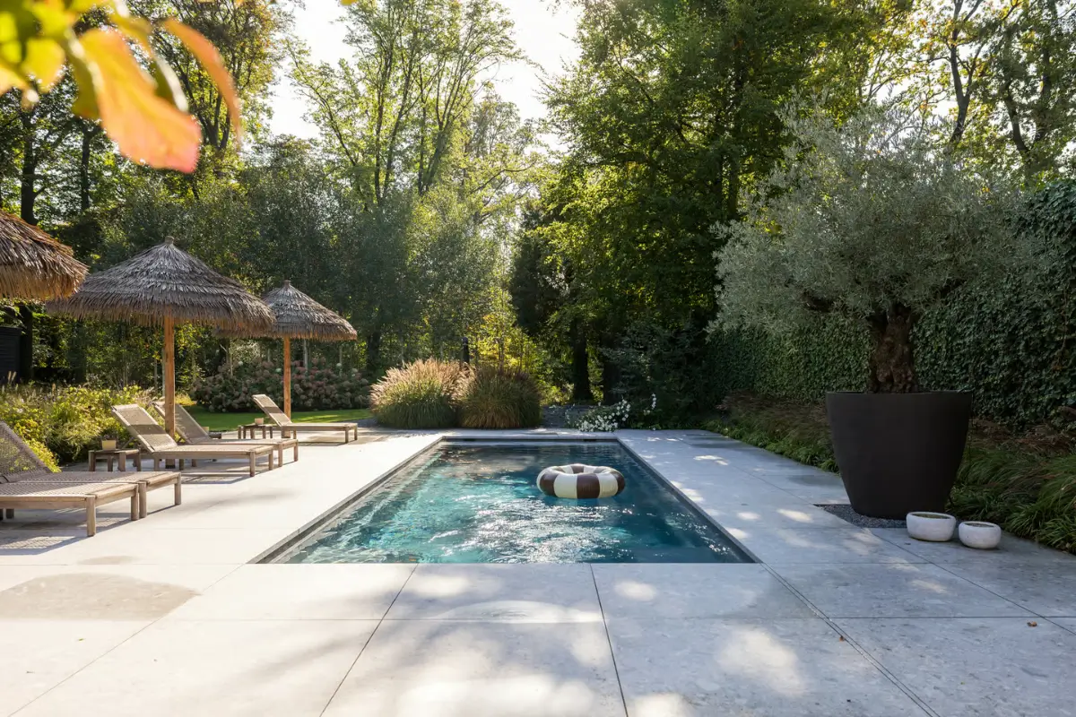 Luxurious Interiors and Natural Materials in A Historic City Villa 24 natural-materials-world-influences-luxurious-home-netherlands