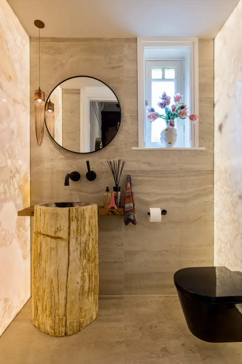 Luxurious Interiors and Natural Materials in A Historic City Villa 13 natural materials world influences luxurious home netherlands23 Luxurious Interiors and Natural Materials in A Historic City Villa
