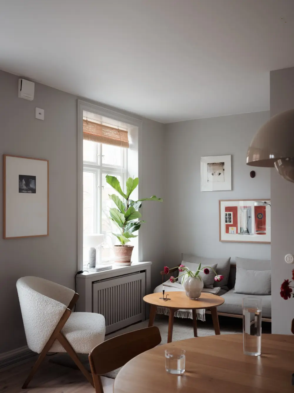 A Serene Duplex Apartment Pairs Period Elements with Modern Comforts 18 renovated-19th-century-duplex-apartment-sweden-nordroom