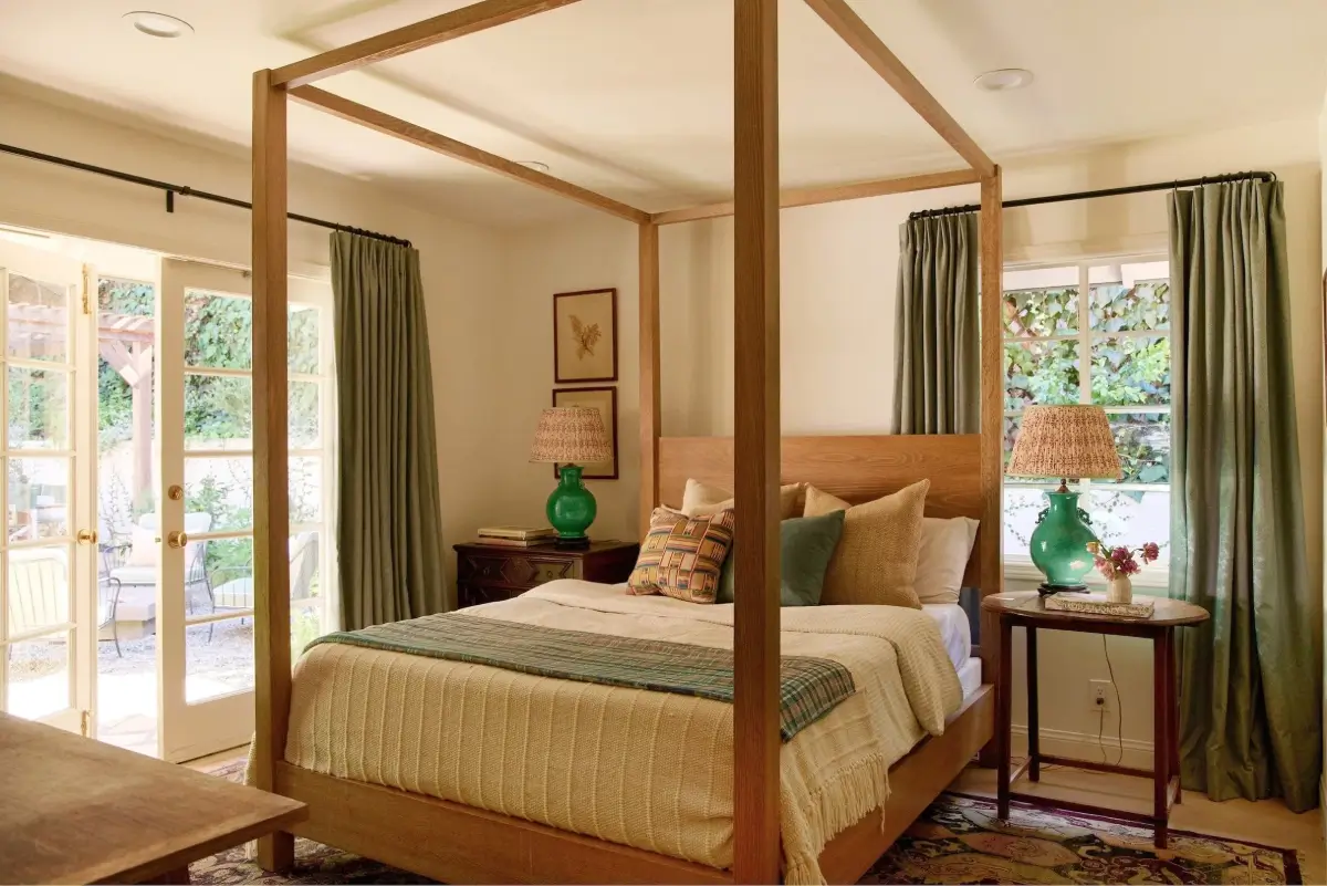 A Renovated Single-Story California Ranch with a Lush Garden 14 renovated-california-ranch-los-angeles