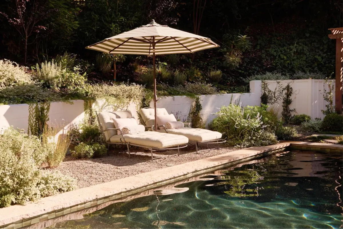 A Renovated Single-Story California Ranch with a Lush Garden 23 renovated-california-ranch-los-angeles